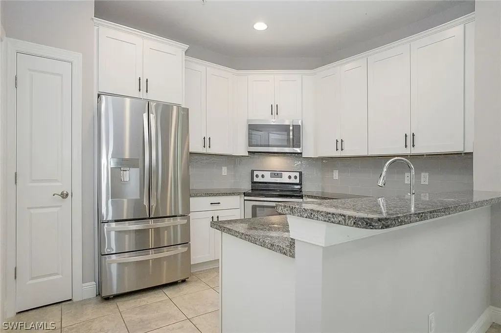 1439 Santiago Circle Naples FL 34113