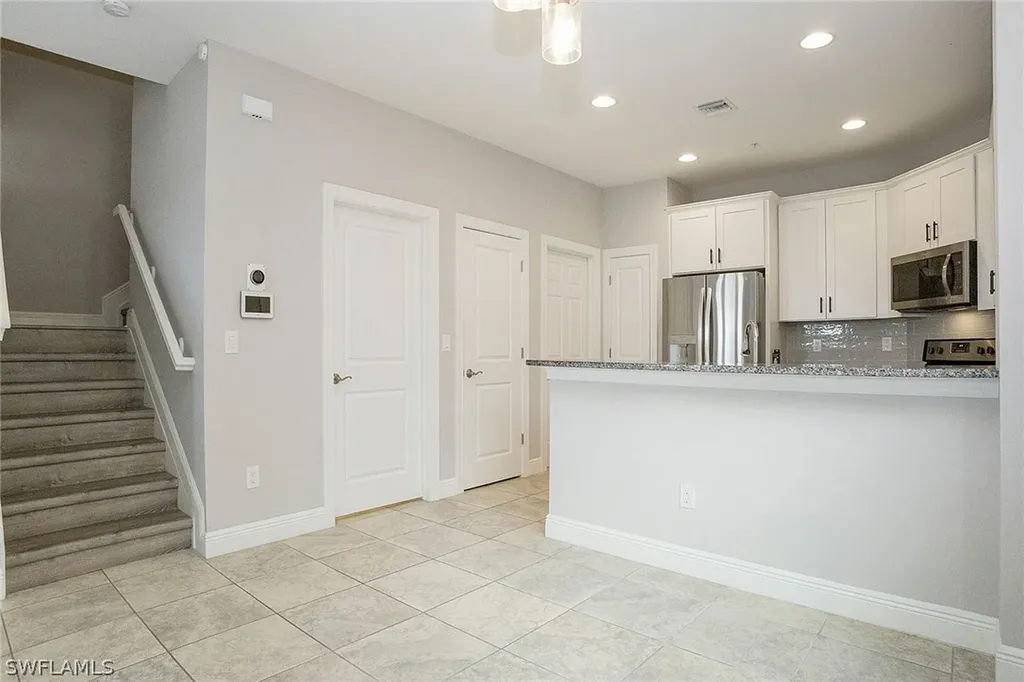 1439 Santiago Circle Naples FL 34113