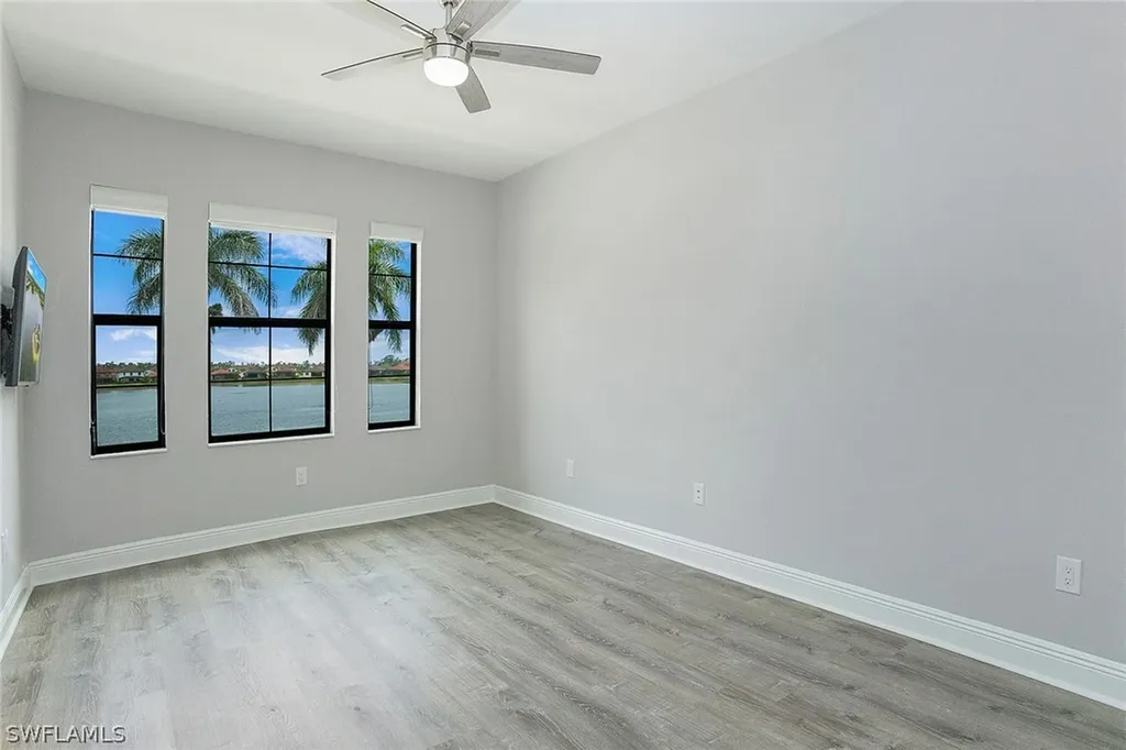 1439 Santiago Circle Naples FL 34113