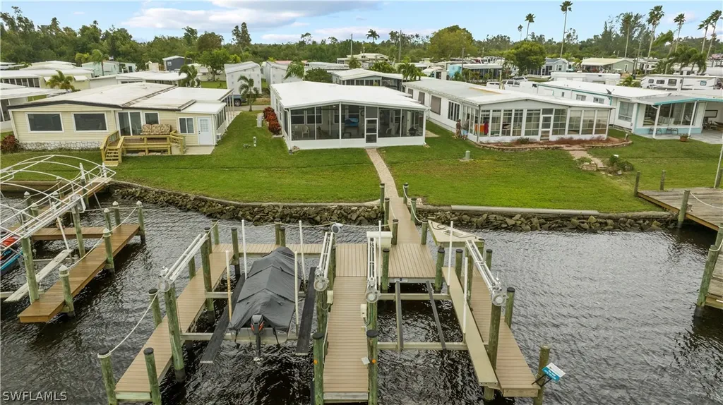 339 Shoreland Drive Fort Myers FL 33905