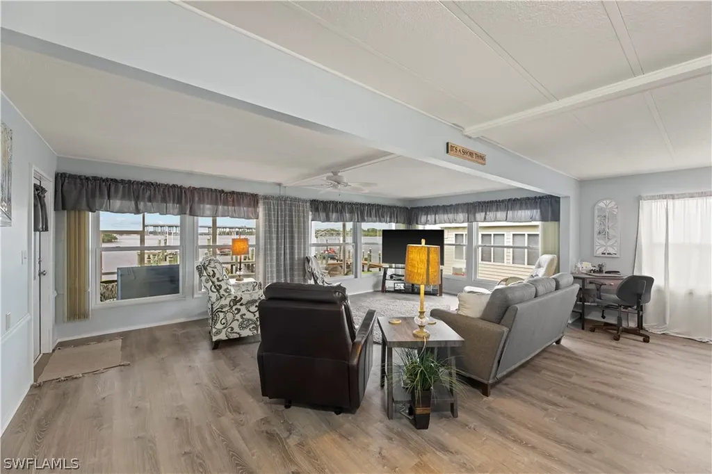 339 Shoreland Drive Fort Myers FL 33905