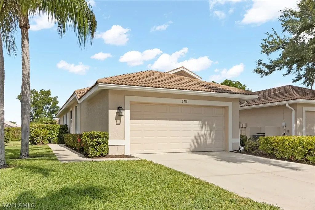 6713 Calumet Drive Naples FL 34113