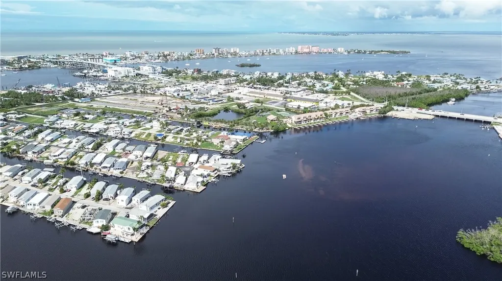 36 Emily Lane Fort Myers Beach FL 33931