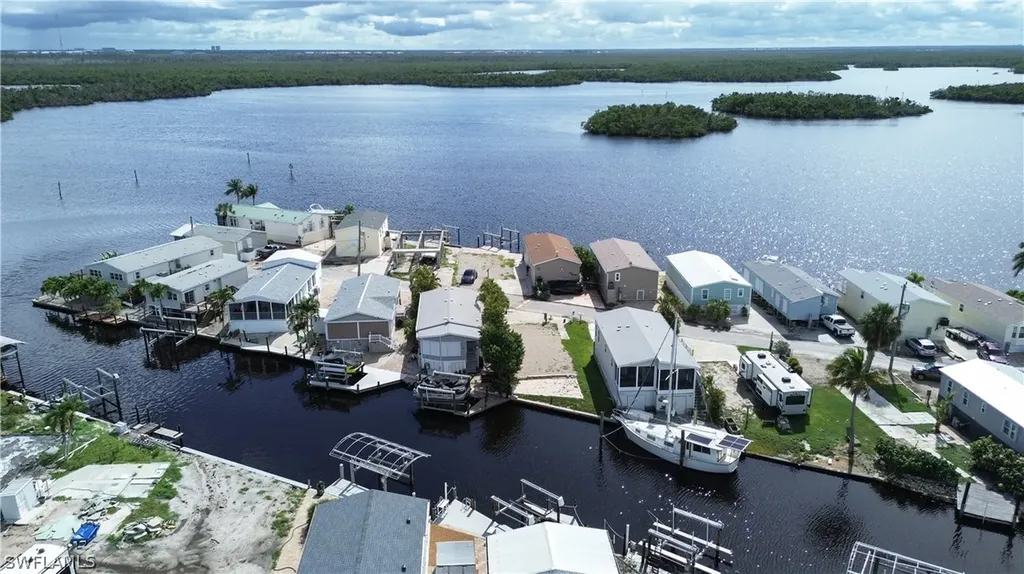 36 Emily Lane Fort Myers Beach FL 33931