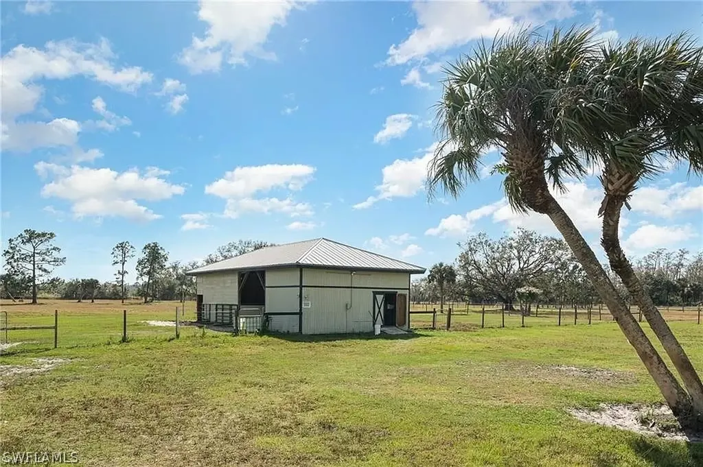 23660 Tinas Lane Fort Myers FL 33913