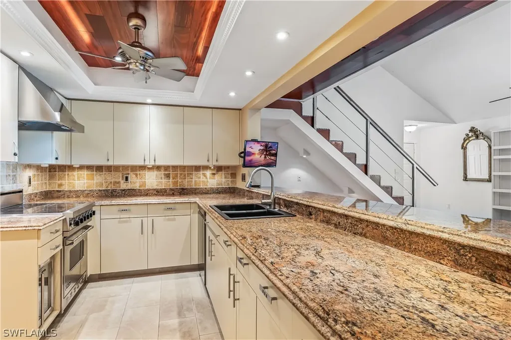 6083 Timberwood Circle Fort Myers FL 33908