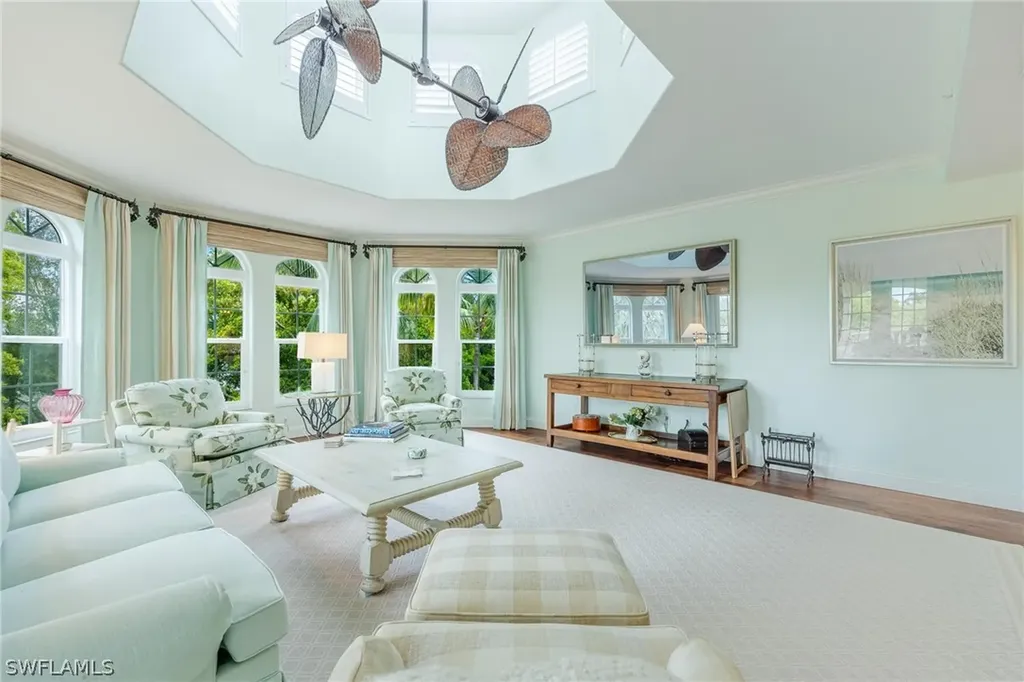 399 4th Street S Naples FL 34102