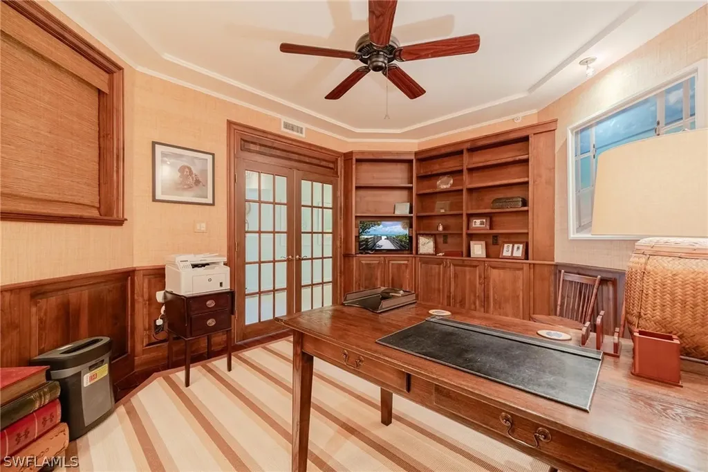 399 4th Street S Naples FL 34102