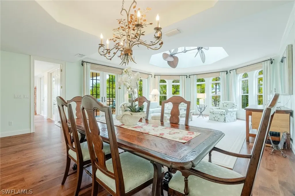 399 4th Street S Naples FL 34102