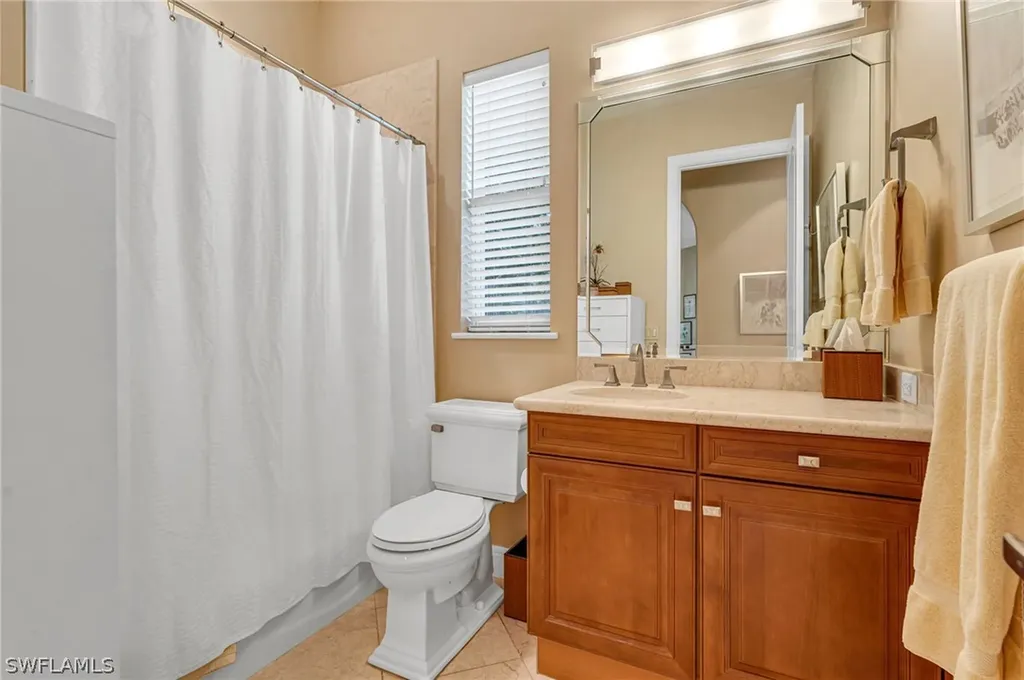 5814 Hammock Isle Drive Naples FL 34119
