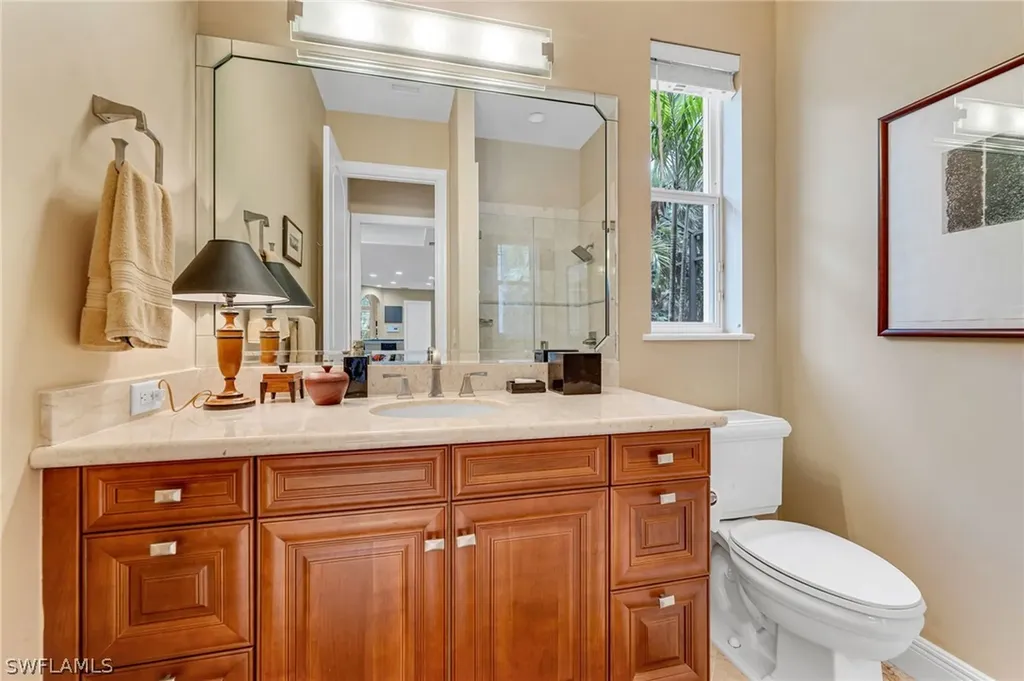 5814 Hammock Isle Drive Naples FL 34119