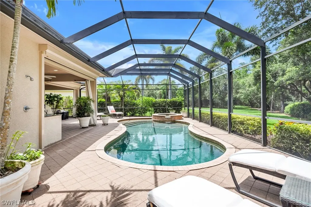 5814 Hammock Isle Drive Naples FL 34119