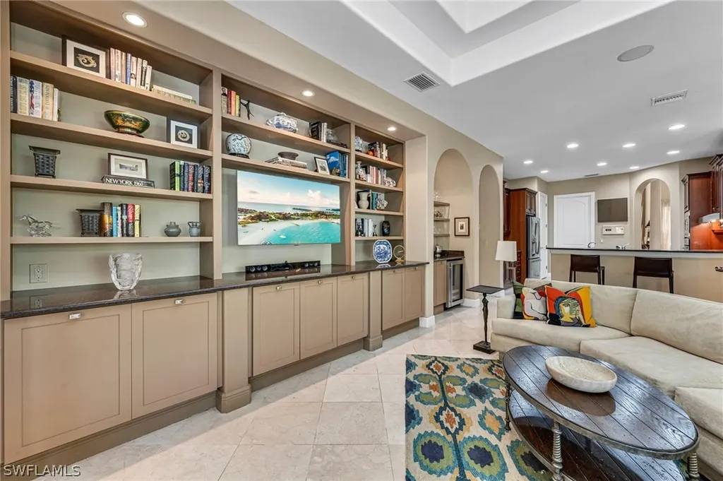 5814 Hammock Isle Drive Naples FL 34119