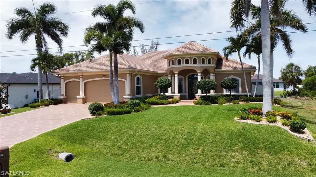 1126 SW 8th Place Cape Coral FL 33991