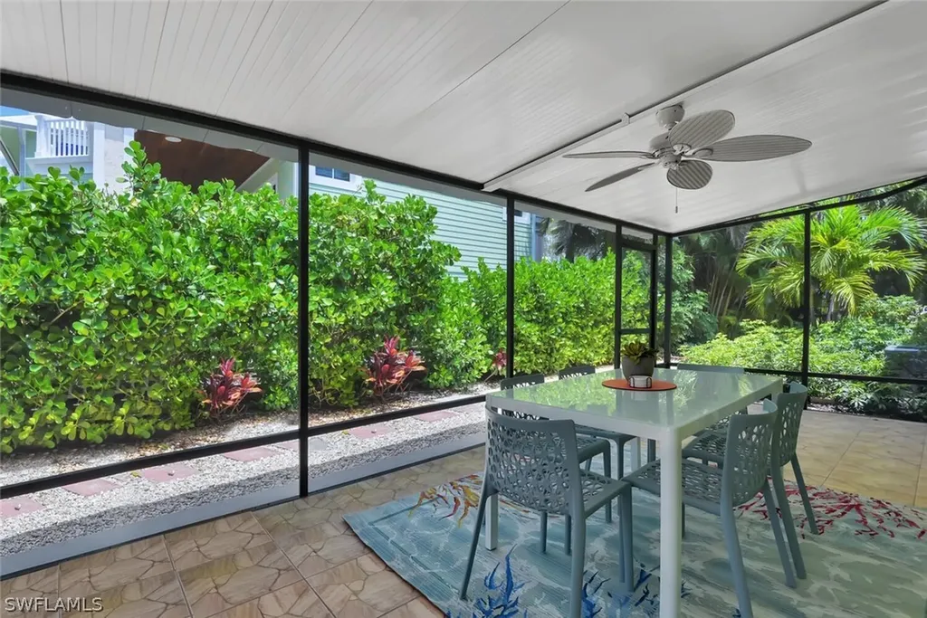 1155 6th Street S Naples FL 34102