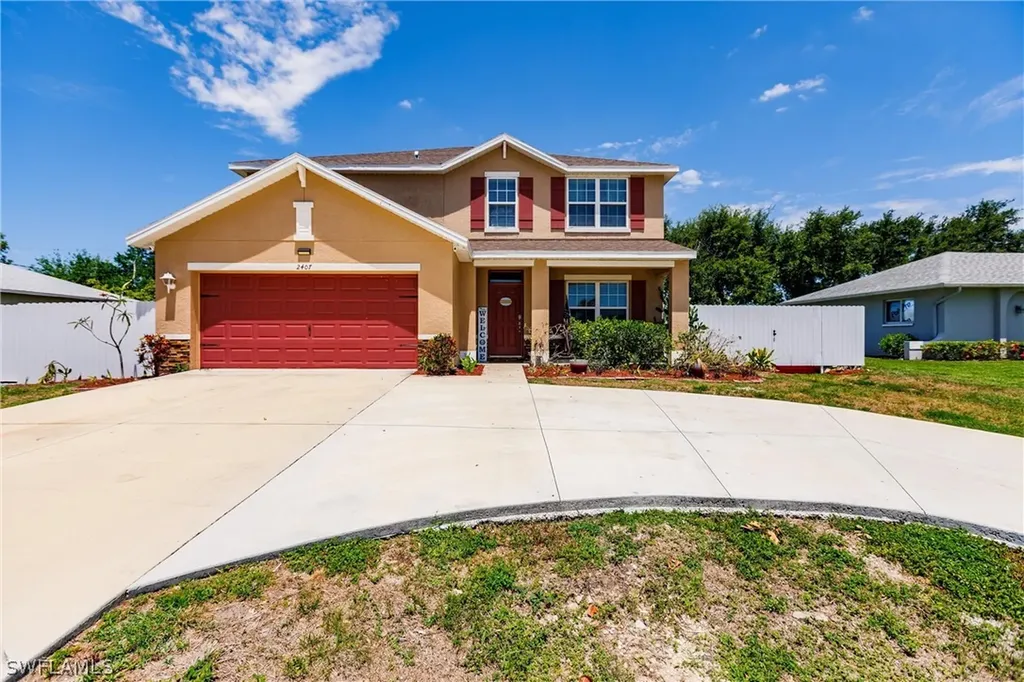 2407 SE 8th Place Cape Coral FL 33990