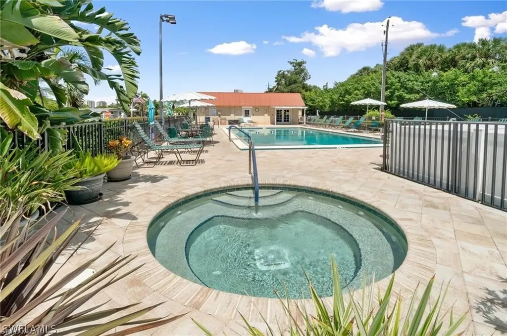 4808 Tahiti Drive Bonita Springs FL 34134