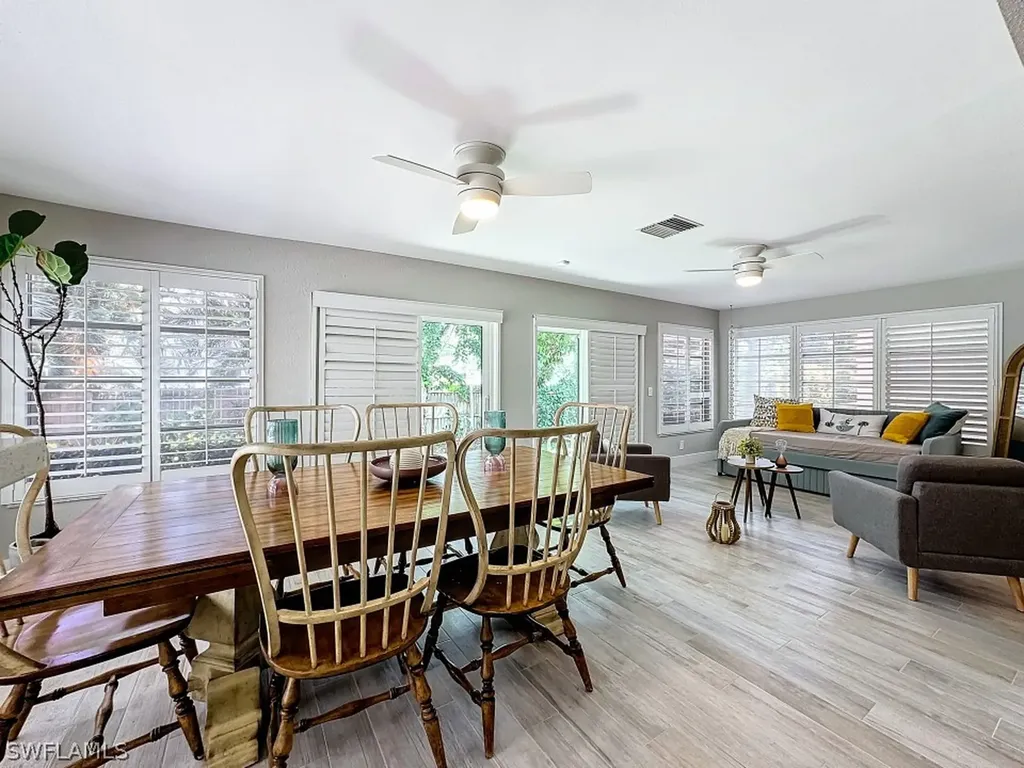 9 Knights Bridge Road Naples FL 34112