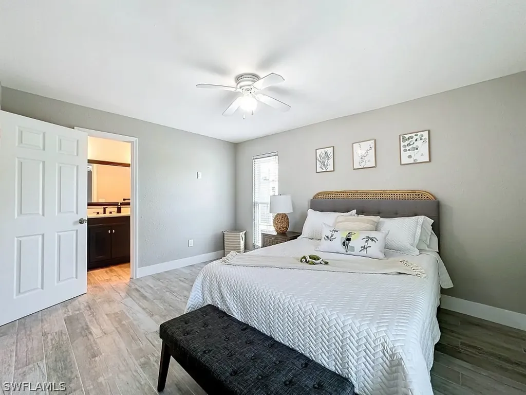 9 Knights Bridge Road Naples FL 34112
