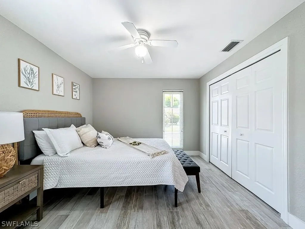 9 Knights Bridge Road Naples FL 34112