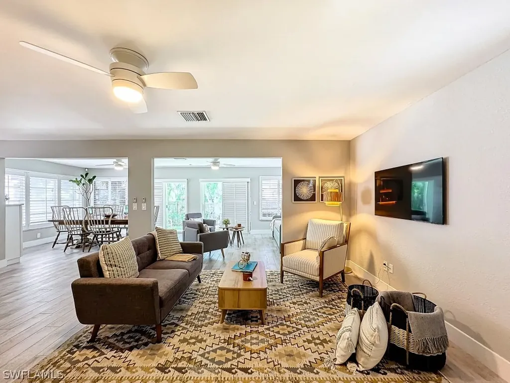 9 Knights Bridge Road Naples FL 34112