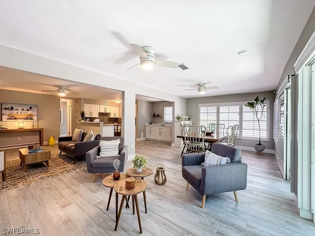 9 Knights Bridge Road Naples FL 34112