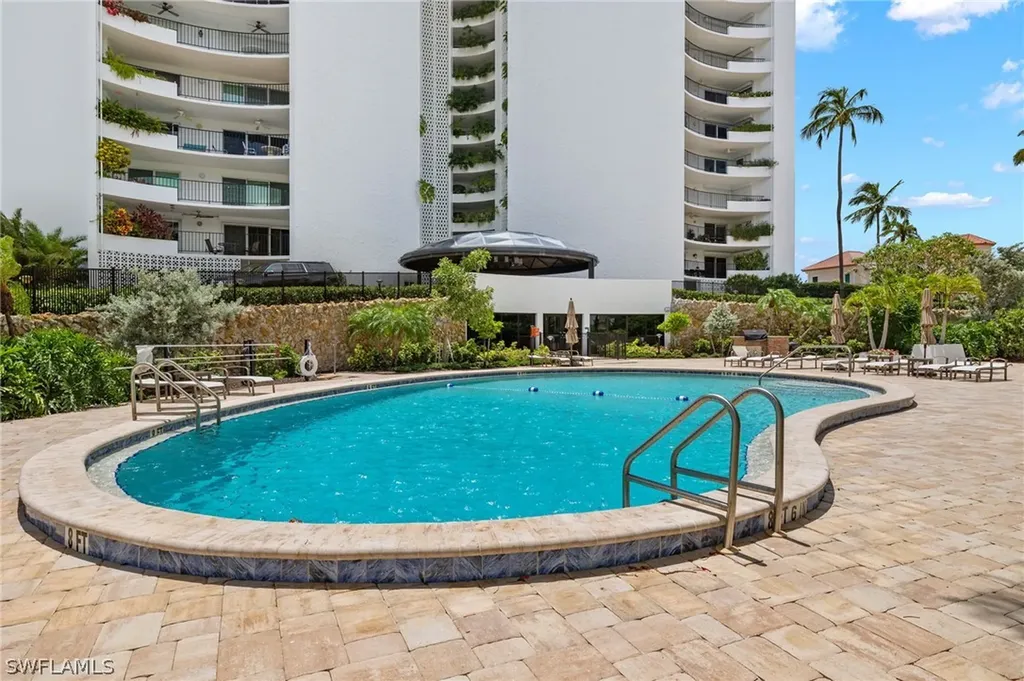 3951 Gulf Shore Boulevard N Naples FL 34103