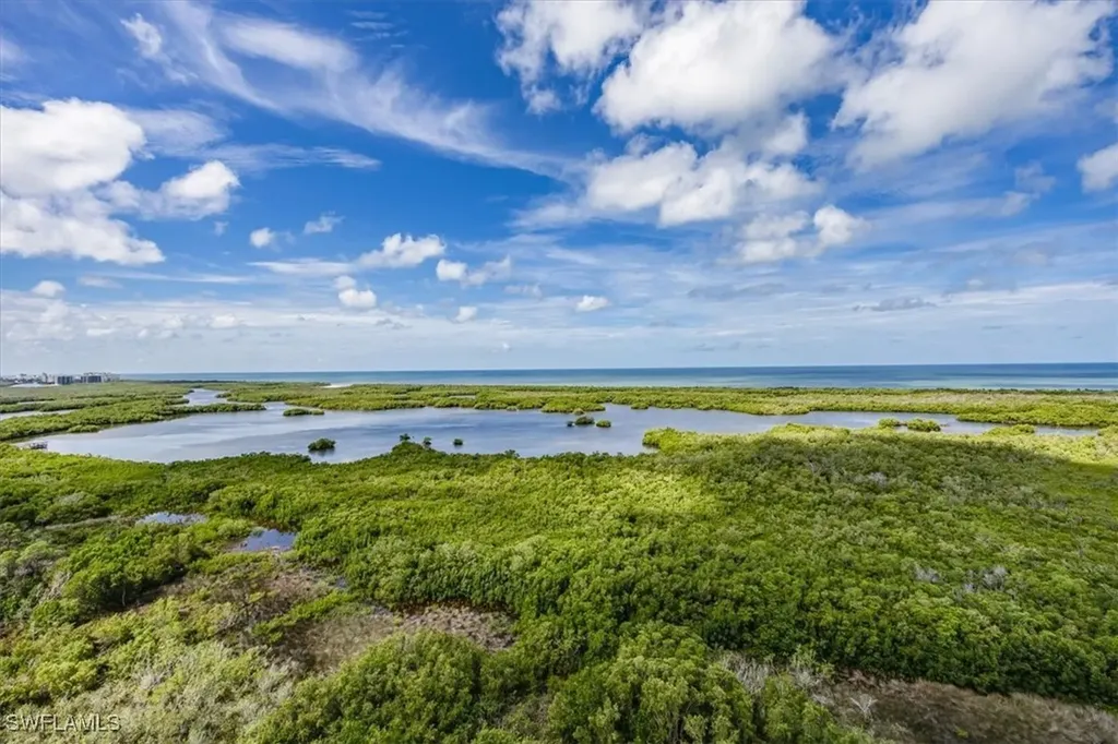 900 Arbor Lake Drive Naples FL 34110