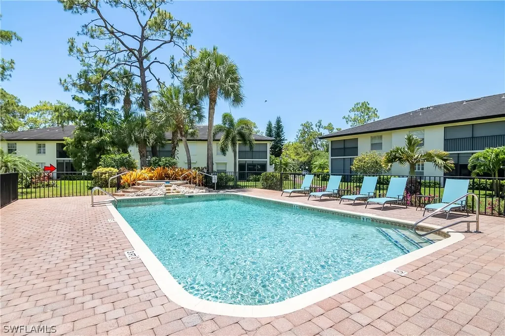 256 Deerwood Circle Naples FL 34113