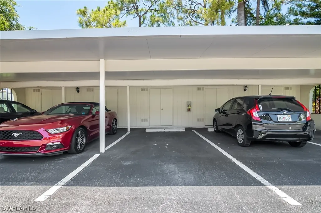 256 Deerwood Circle Naples FL 34113