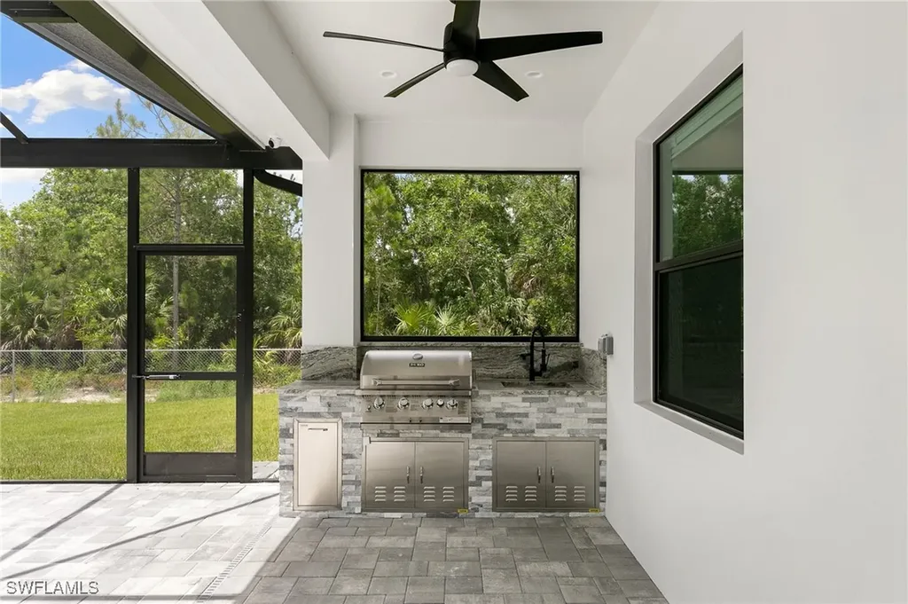 167 Everglades Boulevard N Naples FL 34120