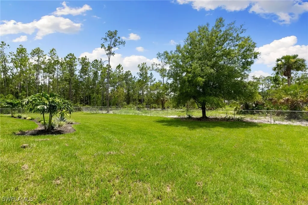 167 Everglades Boulevard N Naples FL 34120