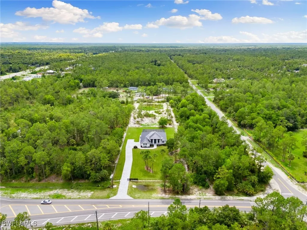 167 Everglades Boulevard N Naples FL 34120