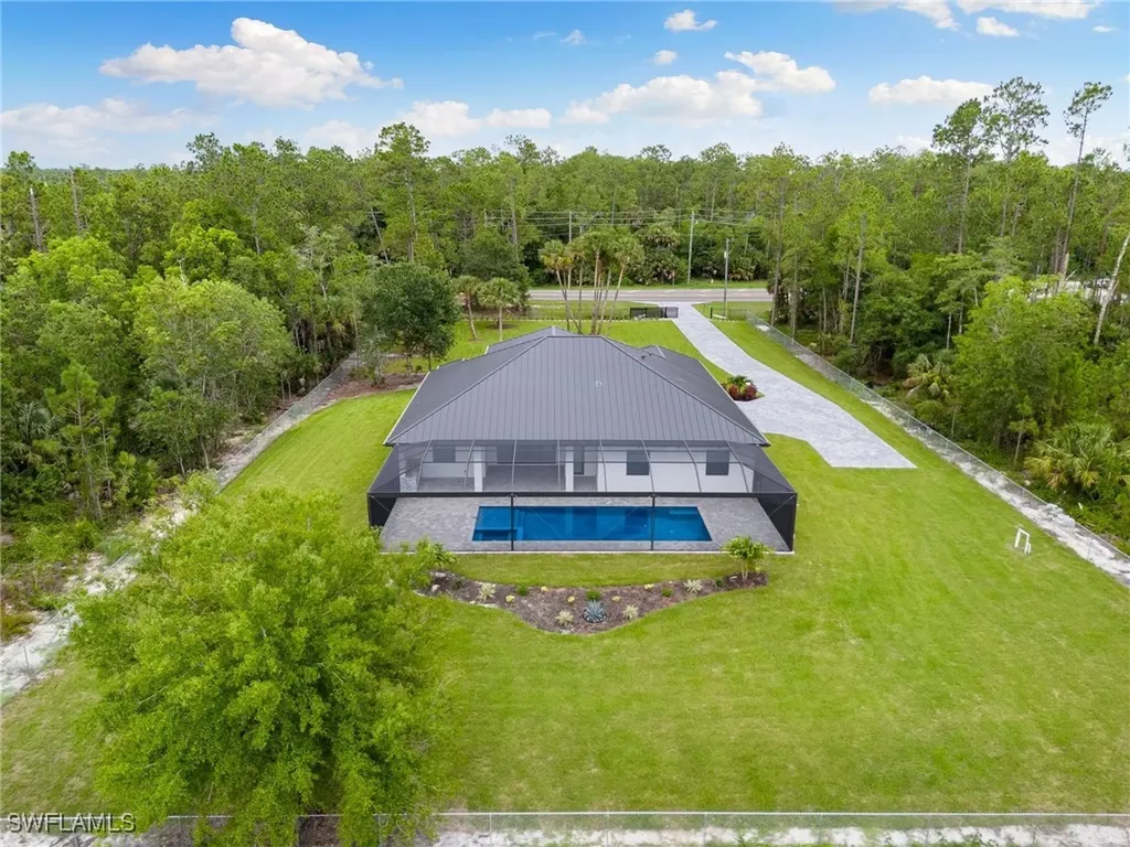 167 Everglades Boulevard N Naples FL 34120