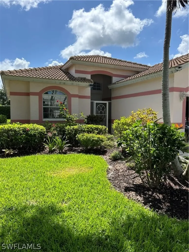 11318 Lakeland Circle Fort Myers FL 33913