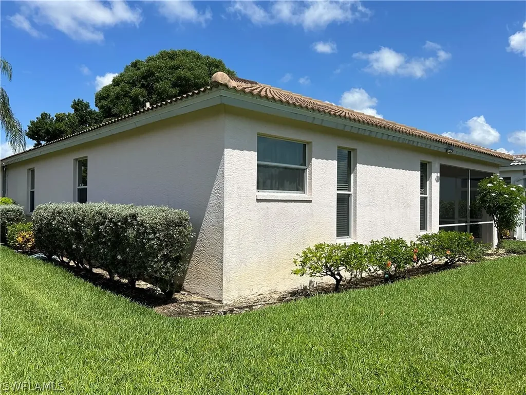 11318 Lakeland Circle Fort Myers FL 33913