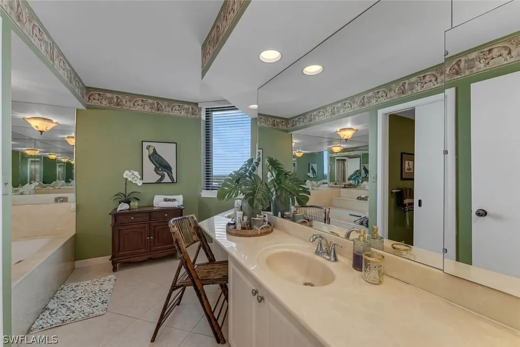 5555 Heron Point Drive Naples FL 34108