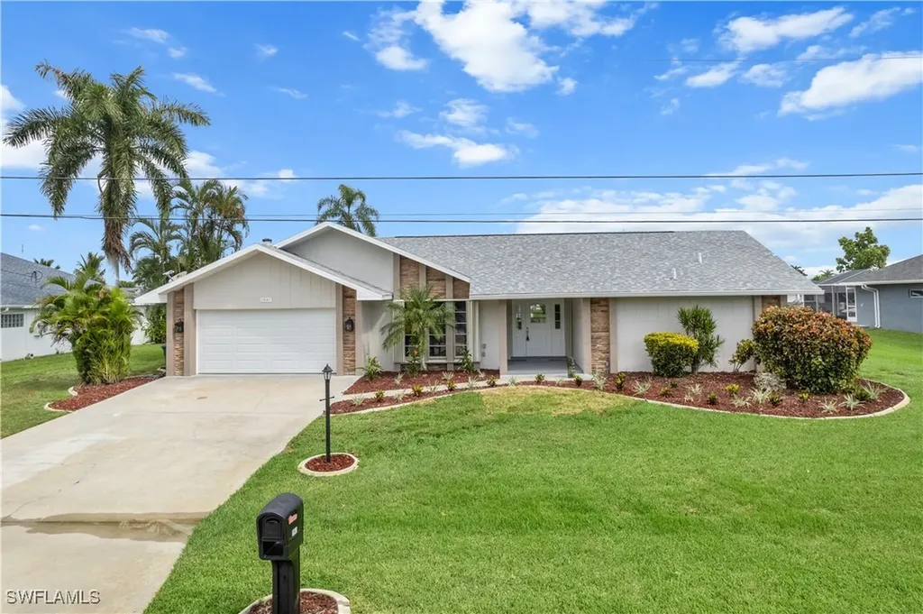 1941 SE 31st Street Cape Coral FL 33904