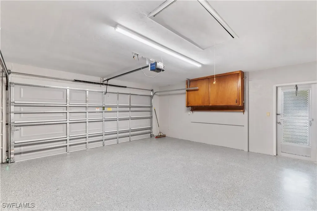 1941 SE 31st Street Cape Coral FL 33904
