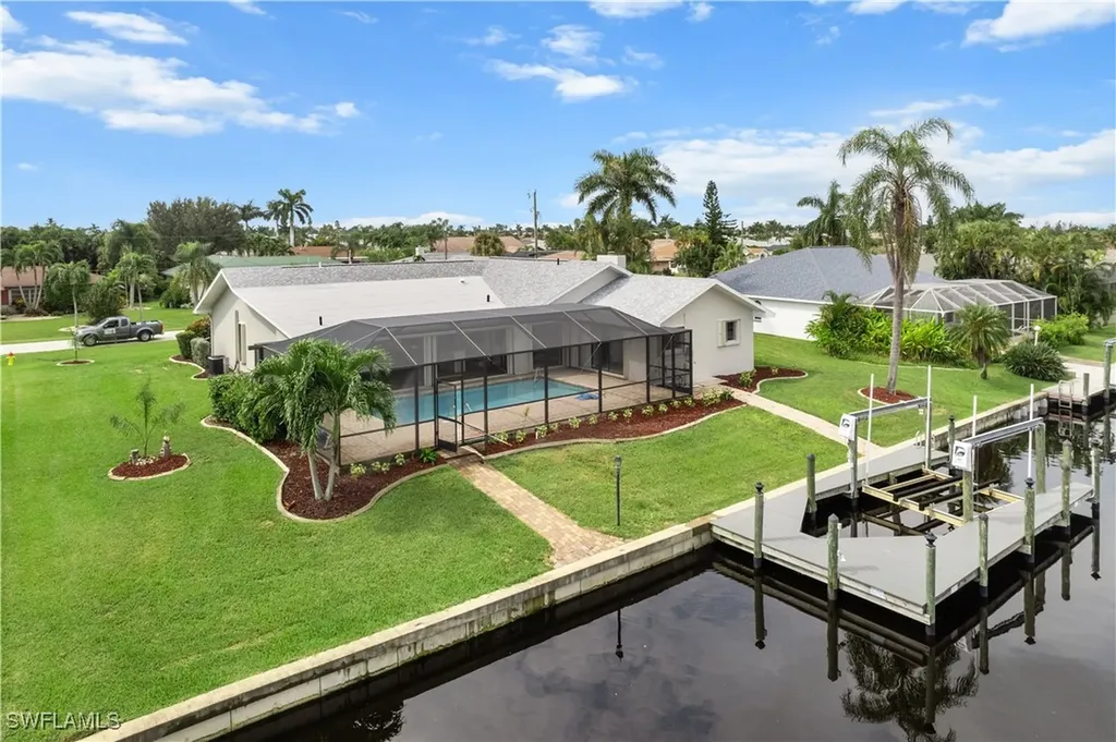 1941 SE 31st Street Cape Coral FL 33904