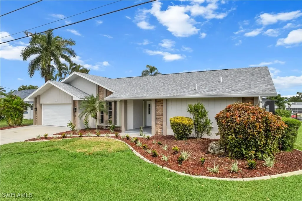 1941 SE 31st Street Cape Coral FL 33904