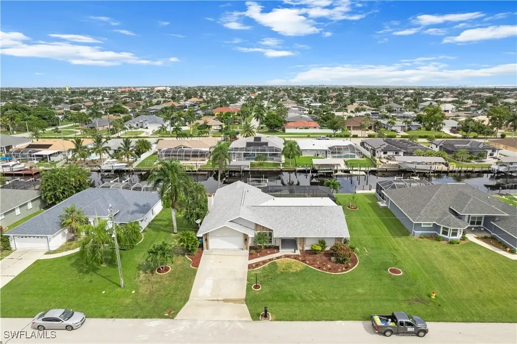 1941 SE 31st Street Cape Coral FL 33904