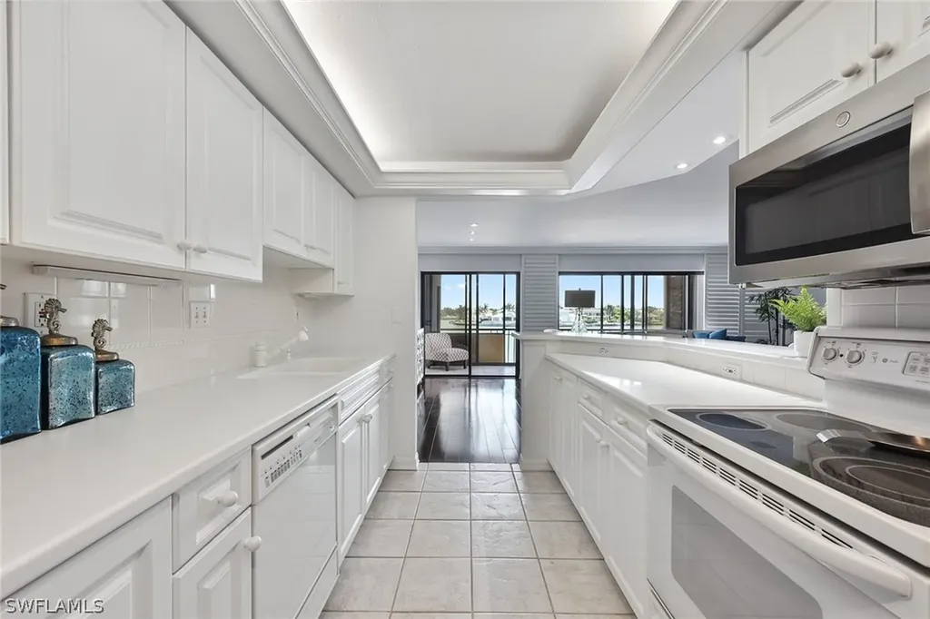 3430 Gulf Shore Boulevard N Naples FL 34103