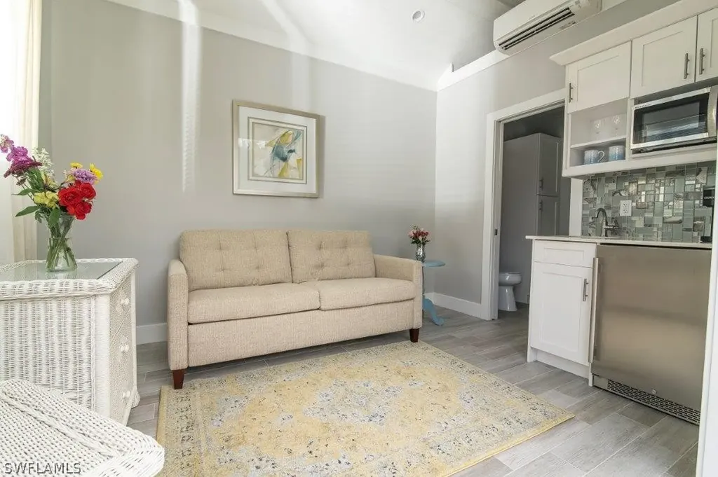 13596 Snook Circle Naples FL 34114