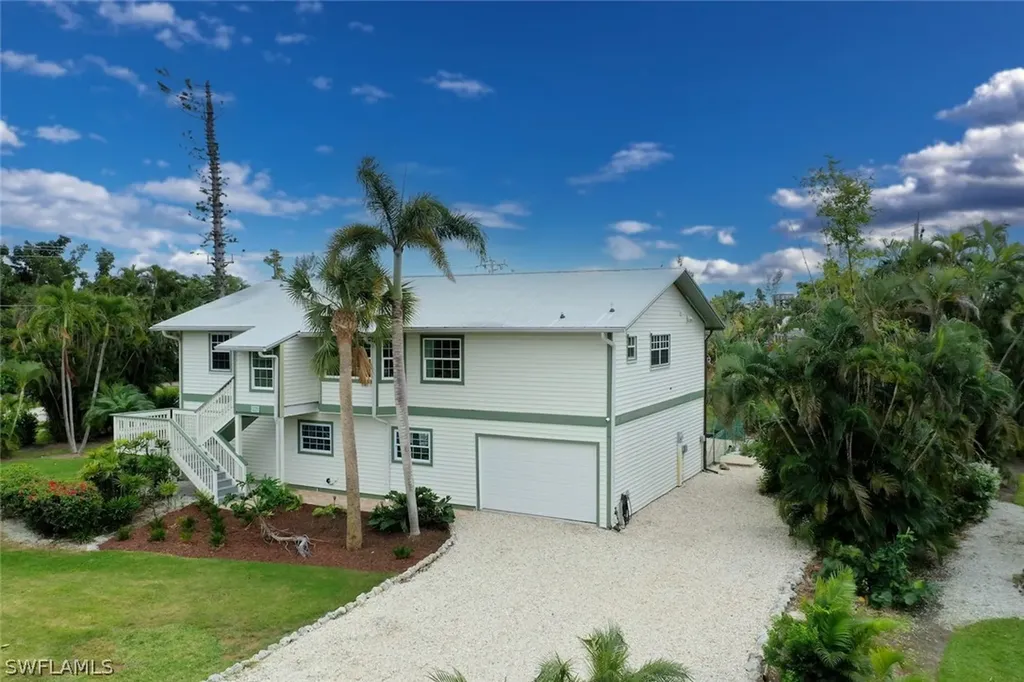 1524 Wilton Lane Sanibel FL 33957