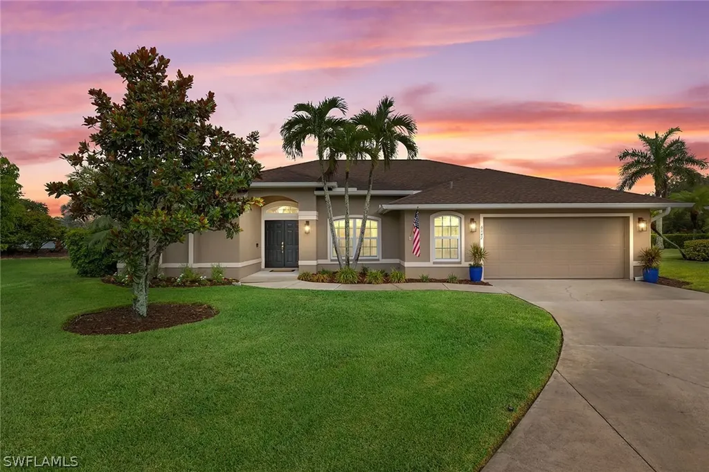 6147 Stonewood Court Naples FL 34112