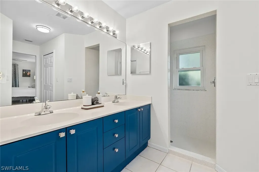 6147 Stonewood Court Naples FL 34112