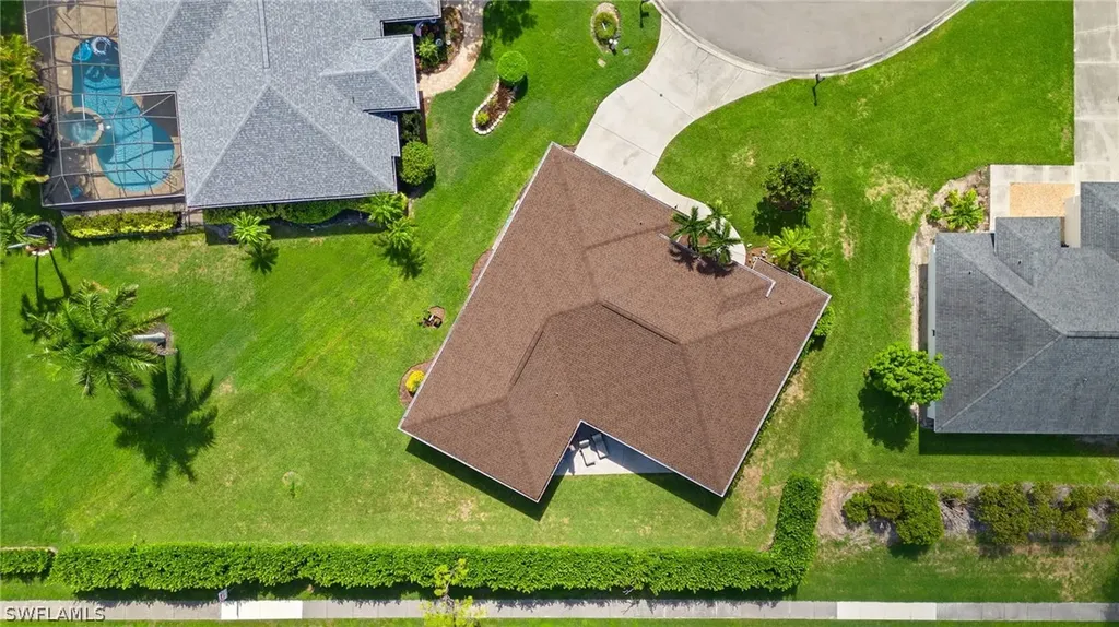 6147 Stonewood Court Naples FL 34112