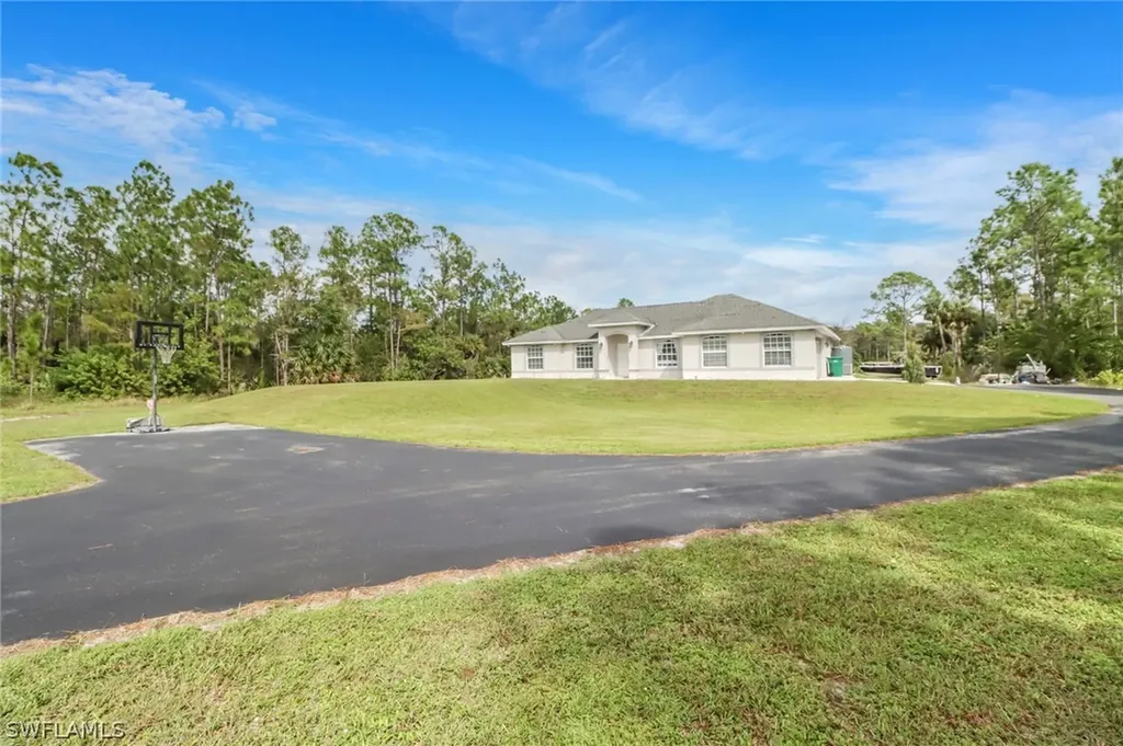 3365 27th Avenue NE Naples FL 34120