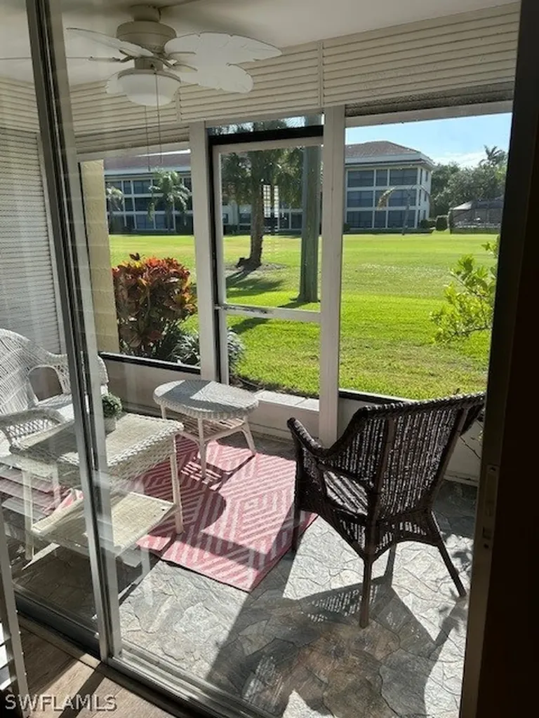 1087 Forest Lakes Drive Naples FL 34105